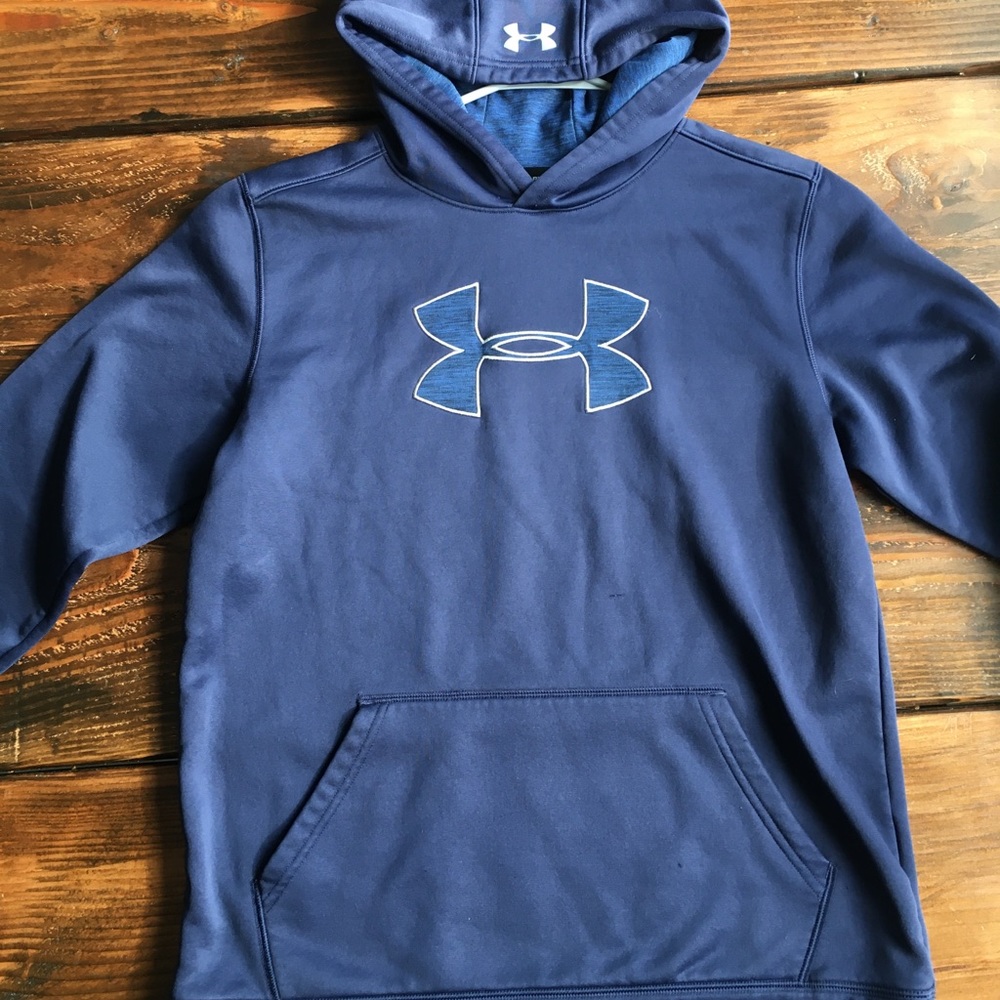 Under armour boys sweater